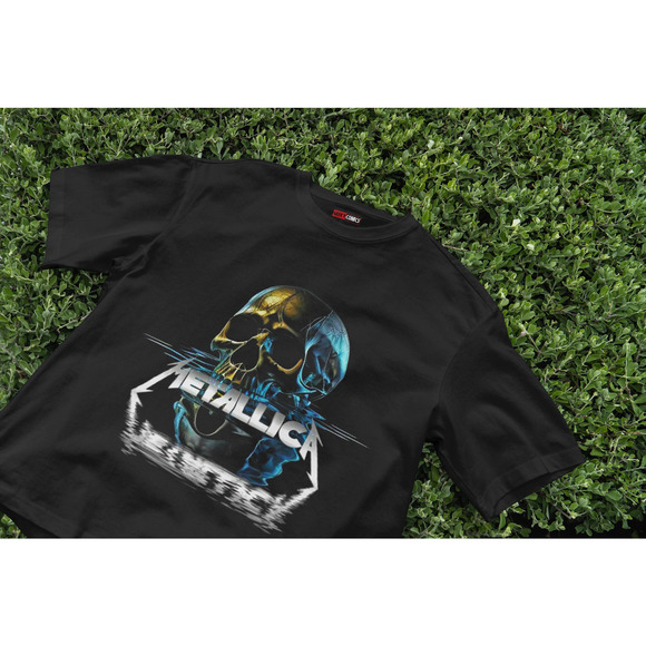 Band rock T-shirt | Metallic Abstract Skull Graphic T-Shirt - Picture 1 of 10